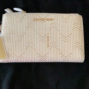 NWT Michael Kors Double Zip Wristlet
